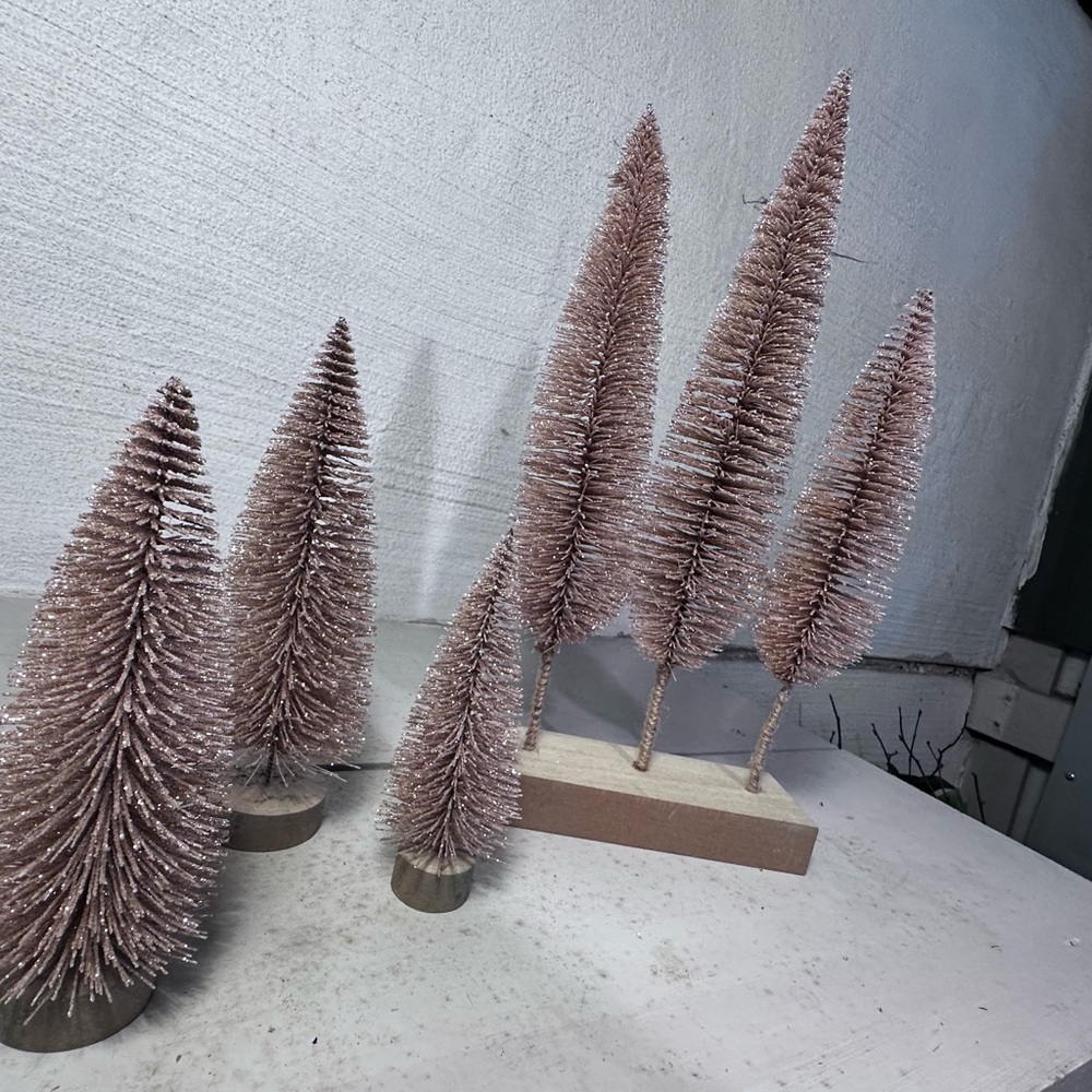 🌟BUNDLE BOTTLE BRUSH DECOR TREES LOT🌟 - Picture 5 of 6